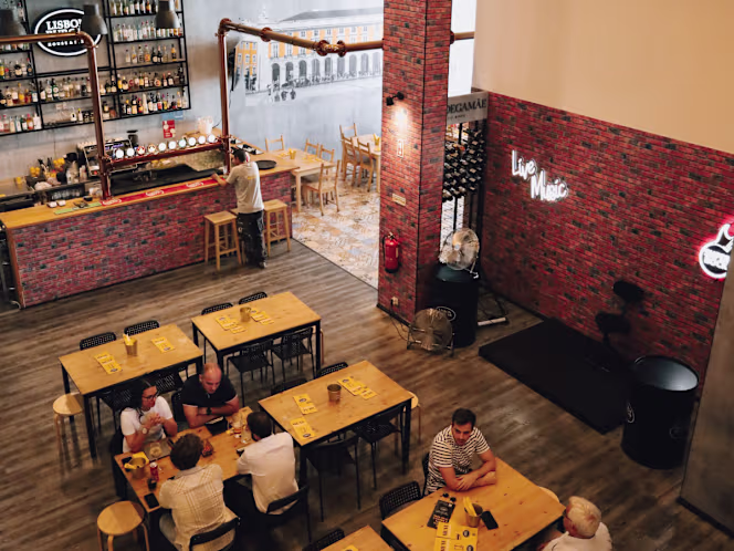 Lisbon Burger House & Pizza - 7