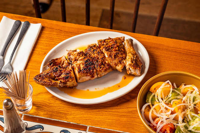 Casa do Frango Mayfair - 5