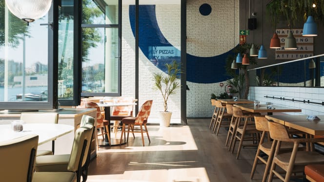 Oassis - Maremagnum - 2