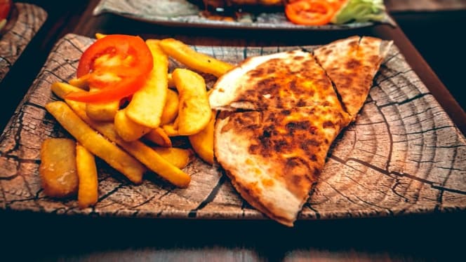 Tropicana Beach Club - 4