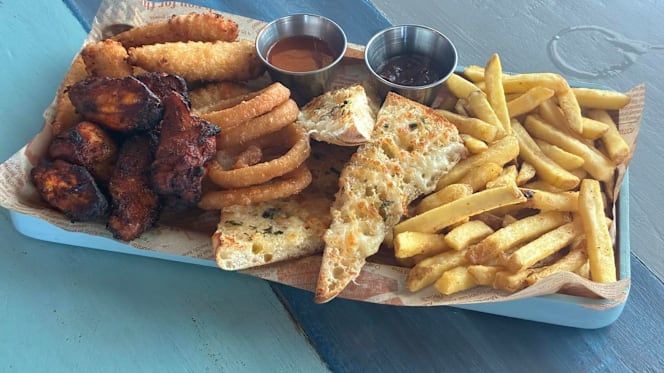 Raleside Brewhouse and Darts Bar - 9