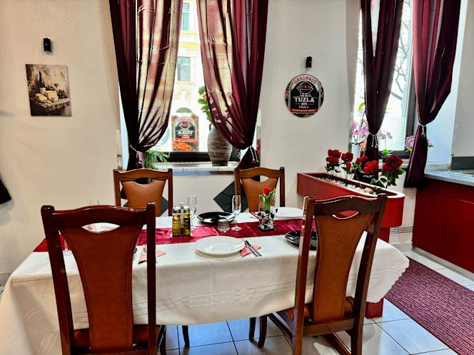 GrillHaus Tuzla 075 - 1200 - 2