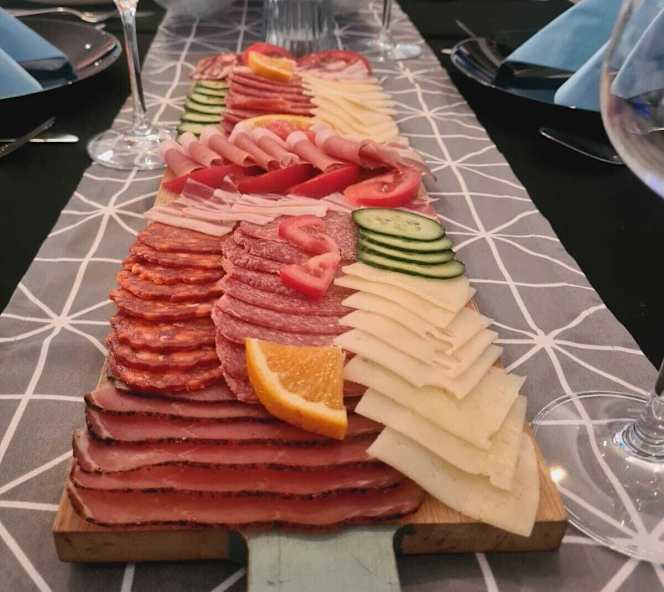 GrillHaus Tuzla 075 - 1200 - 0