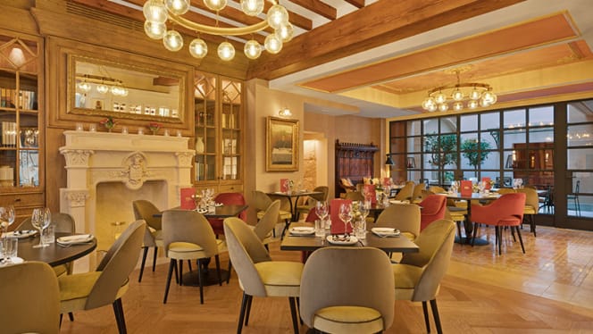 El Patio de Gloria - 8