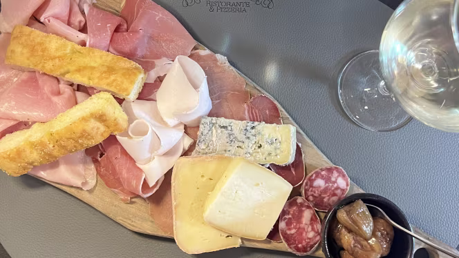 La Cave des Amis - 2