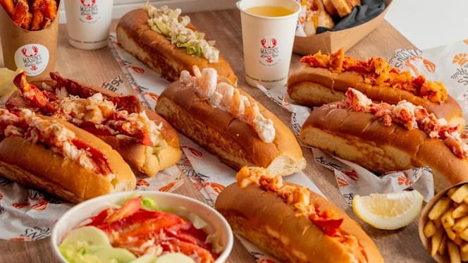 Mason's famous lobster roll ( VIA TORINO ) - 8