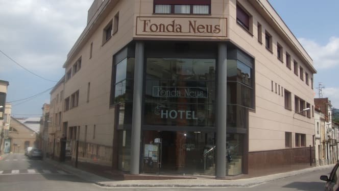 Hotel Fonda Neus - 0