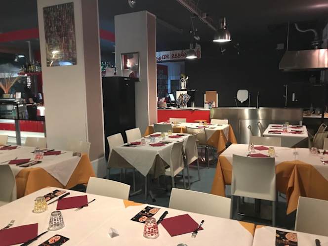 Pizzeria Millennium - 6
