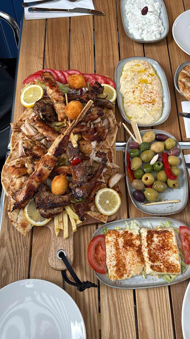 Pame Gyros - 1