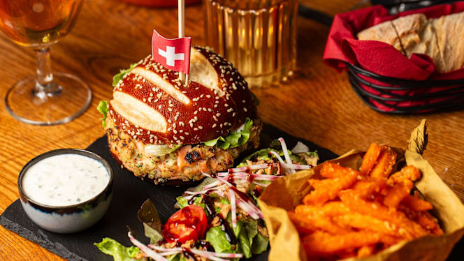 Toujoursplus Restaurant & bar - 7