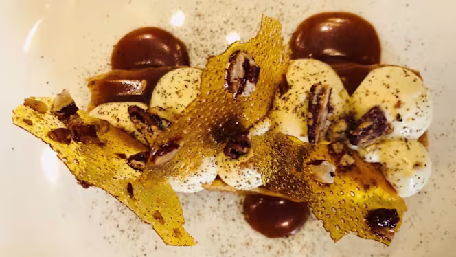 Restaurant gastronomique de l'Abbaye de Talloires - 1