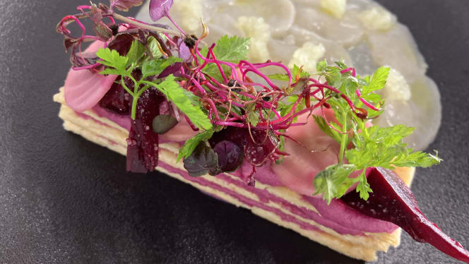 Restaurant gastronomique de l'Abbaye de Talloires - 8