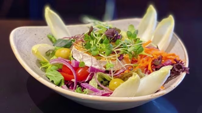 Centennial (Hotel Chariot) - 3