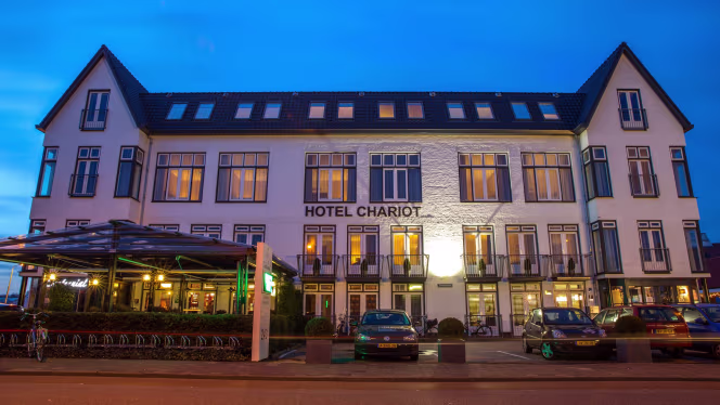 Centennial (Hotel Chariot) - 0