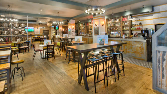 Editor's Tap Fetter Lane - 4