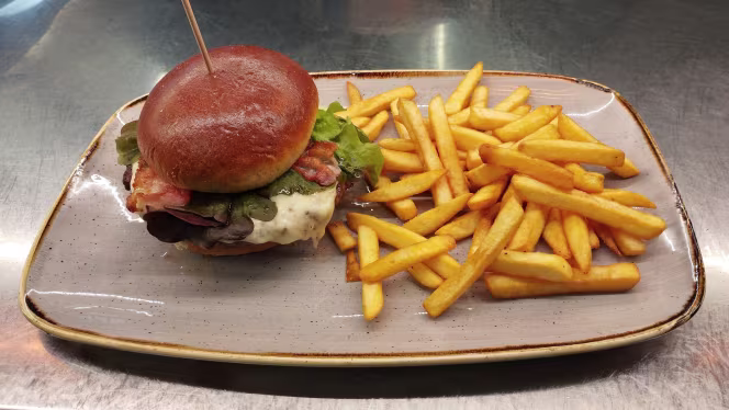 Grill & Bar Butterfly - 5