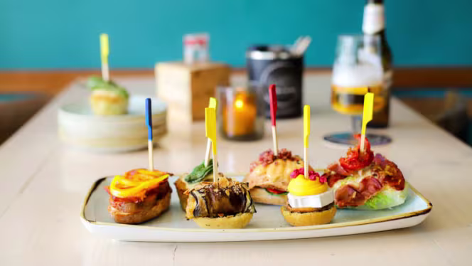 Pinchobar De Zwarte Vosch - 9