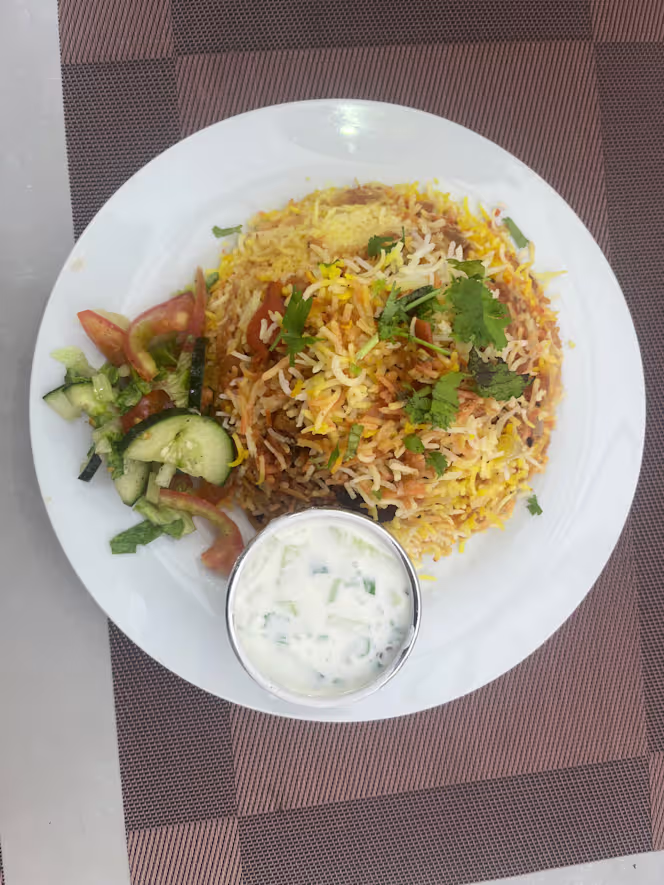 NEW OVNI ASIAN FUSION RESTAURANT - 1