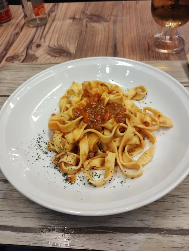 Neaera Lounge Bistro - 0