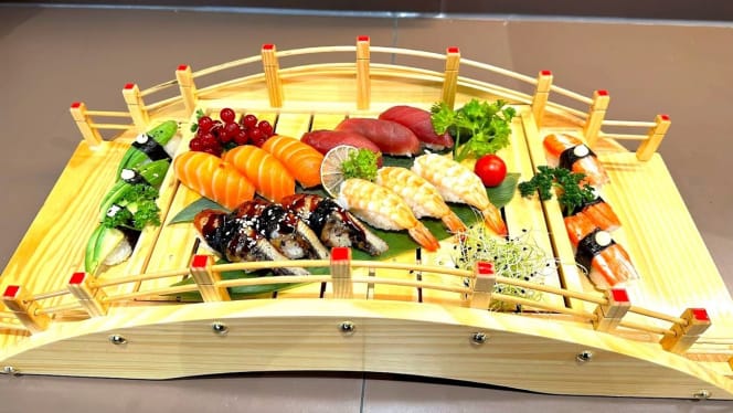 Kirin Sushi Restaurant - 5