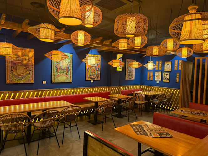 Umaimon Sapporo Ramen - VIA LAIETANA - 5