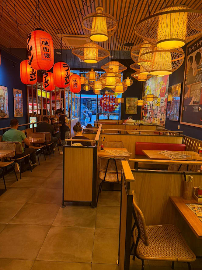 Umaimon Sapporo Ramen - VIA LAIETANA - 6