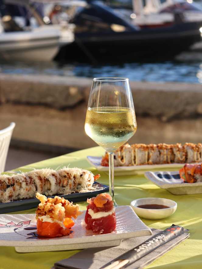 Sushi Box - 4