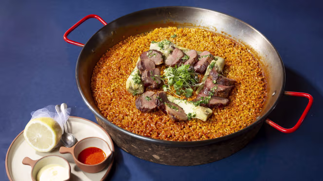 JNcQUOI Beach Club - 2