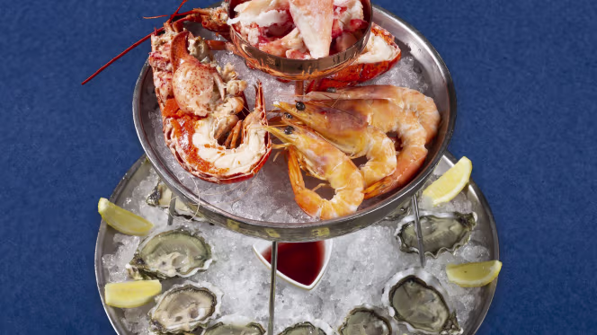 JNcQUOI Beach Club - 1