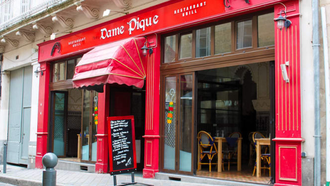 Notre Dame de Pique - 1