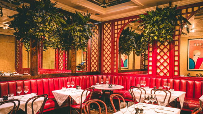 Palm Court Brasserie - 7