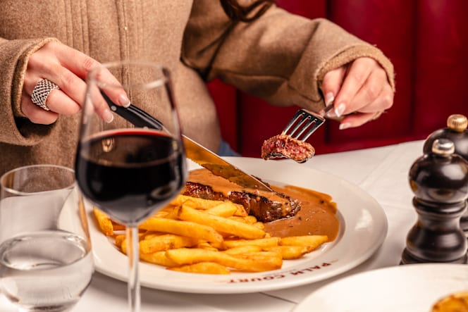 Palm Court Brasserie - 6