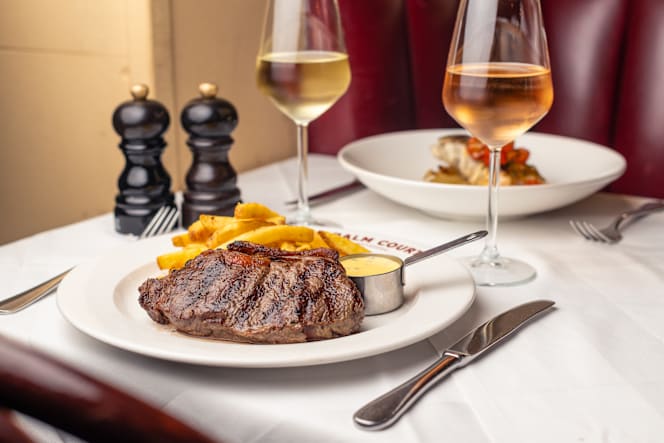 Palm Court Brasserie - 3