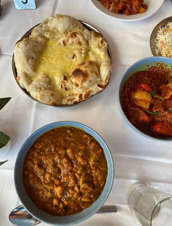 Ali’s Indian and Bangladeshi Restaurant - 3