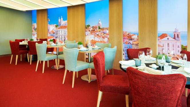 Las Nubes - El Corte Inglés Lisboa - 5