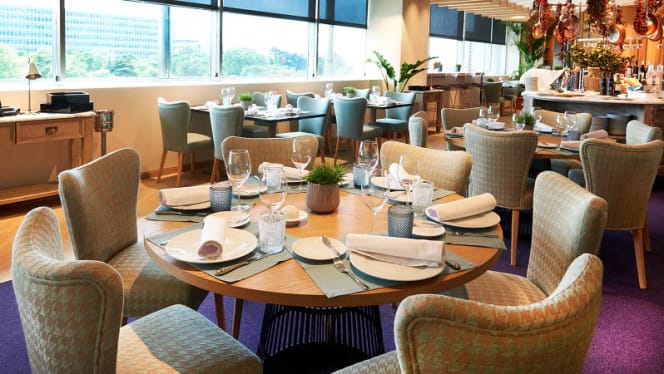 Las Nubes - El Corte Inglés Lisboa - 3