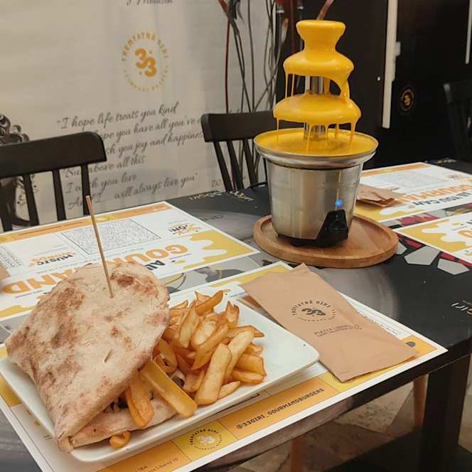 33 Giri Gourmand Burger - 1
