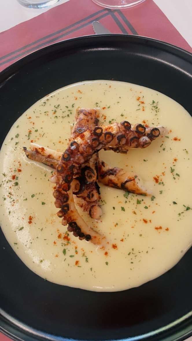 Cosmic Gastrobar - 0