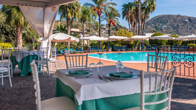 Aktea Restaurant - Lipari - 0