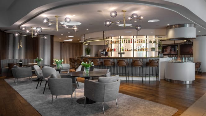 REIN Restaurant & Bar - 8