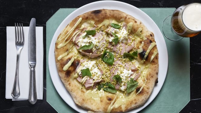 Apotheke Cocktail Bar - 2