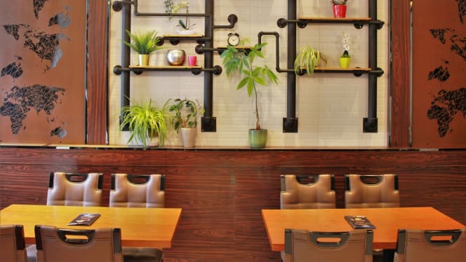 Hello World Restaurant - 6