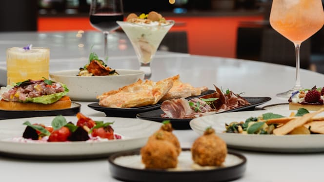 The Kitchen & The Living Room - 3