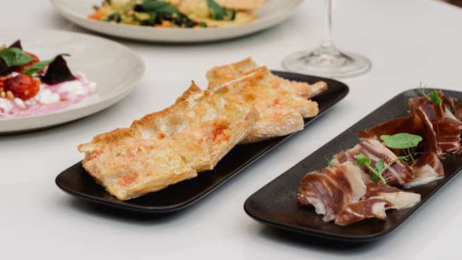 The Kitchen & The Living Room - 5