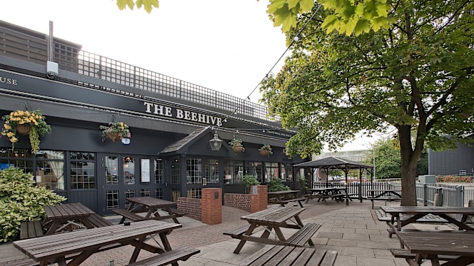The Beehive Basildon - Basildon - 1