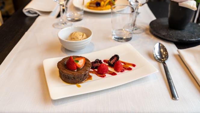 Cepia Terrasse Lounge Bar - 6