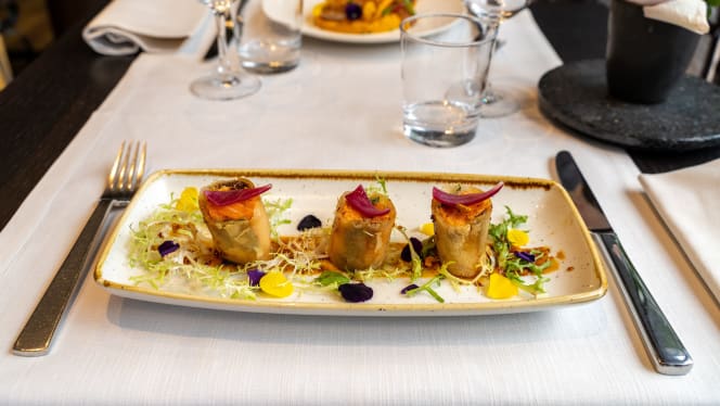 Cepia Terrasse Lounge Bar - 8