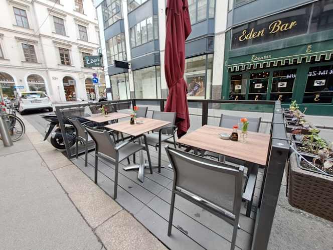 Coconut Curry Stephansplatz - 9