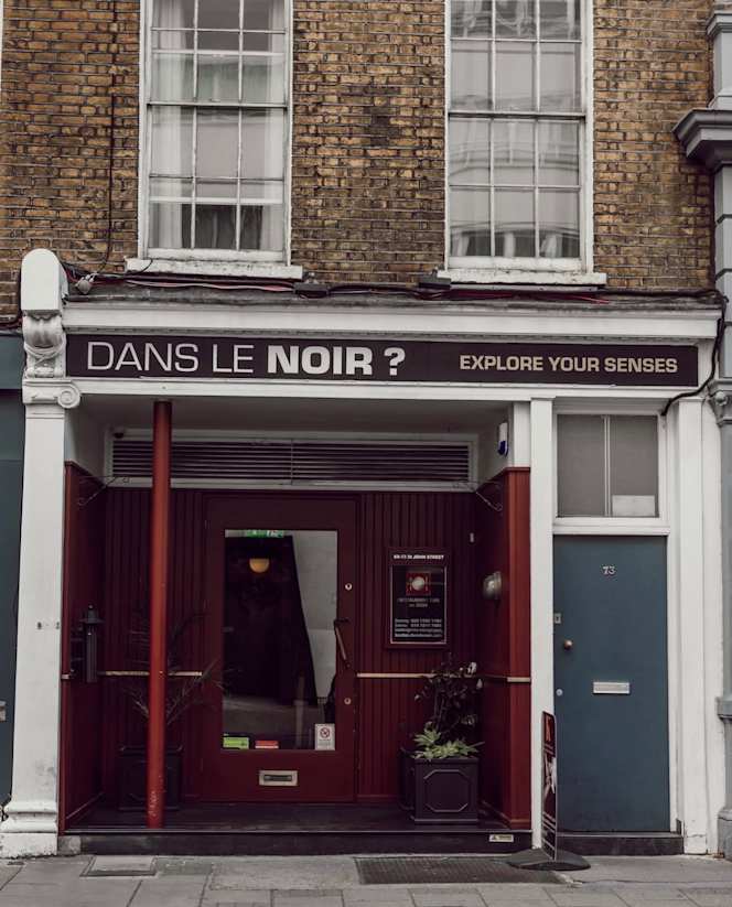 Dans Le Noir ? - 6