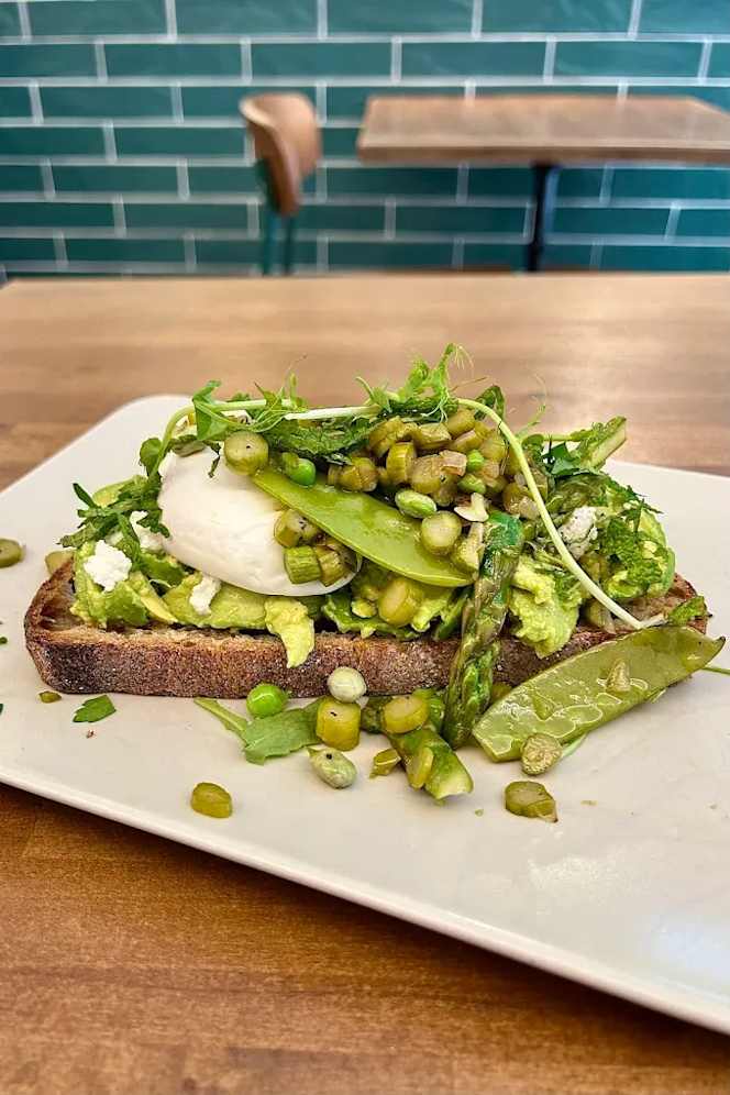 Sal y Salvia Bistro - 5